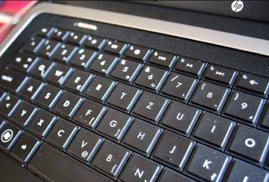 disable laptop keyboard windows 8