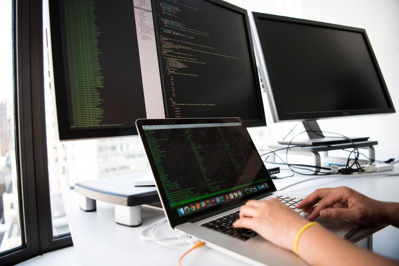 computer with three screens