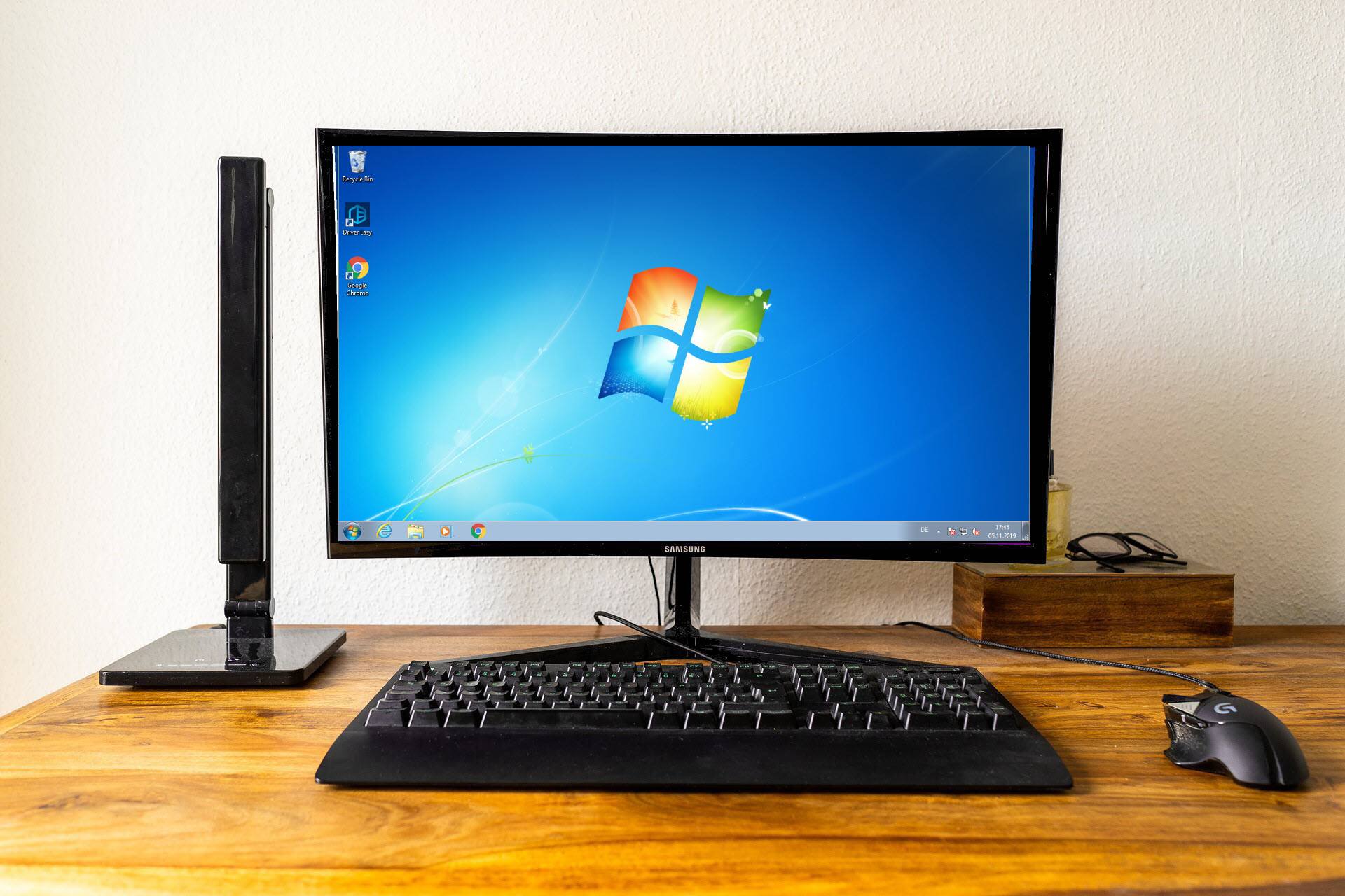 how to reformat windows 10 desktop with disc